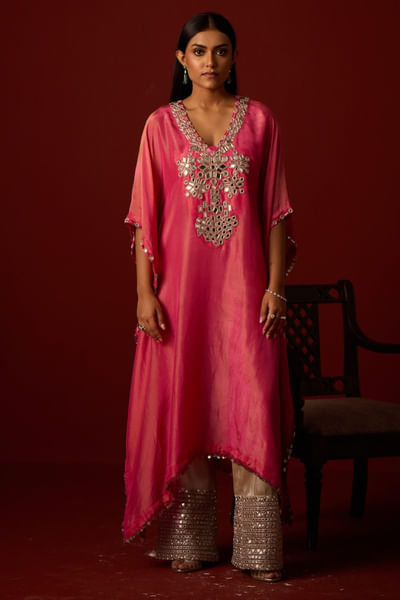 Rani pink mirror embroidered kaftan