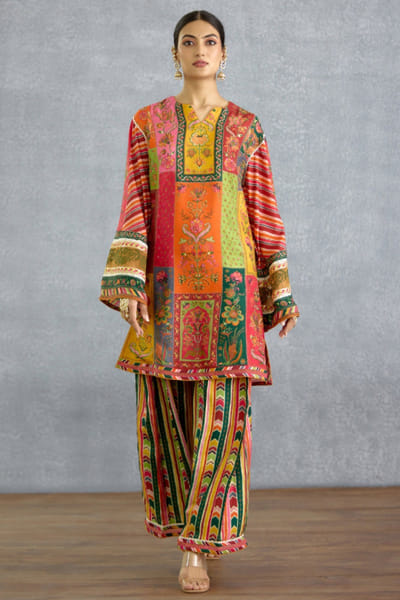 Multicolour floral printed silk co-ord set