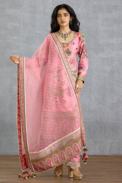 Pink floral printed kurta set