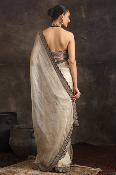 Ekru Silver and black embroidered sari set EKRUJUL26D150374