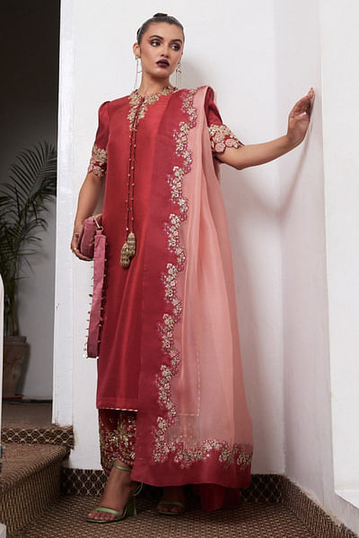 Salmon pink embroidered kurta set