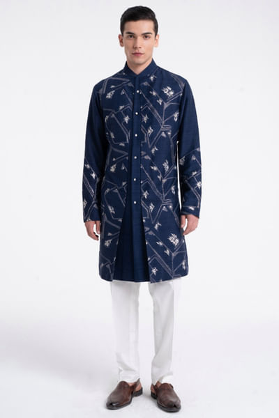 Navy blue embroidered and panelled kurta set