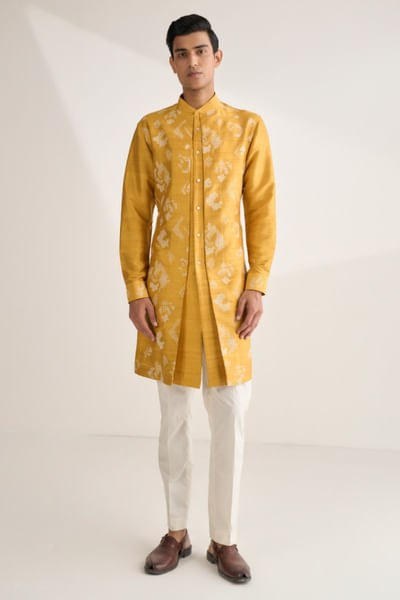 Marigold embroidered and panelled kurta set