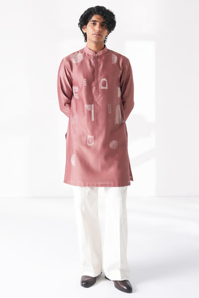Dusty rose motif embroidered kurta