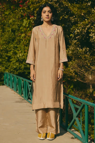 Rashika Mittal Taupe floral embroidered kurta set RASHJUN26D146591