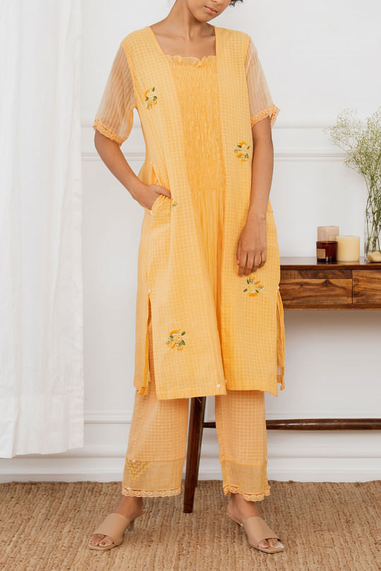 Dhaari by Deepika