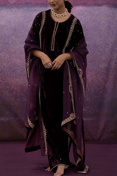 Violet embroidered kurta set