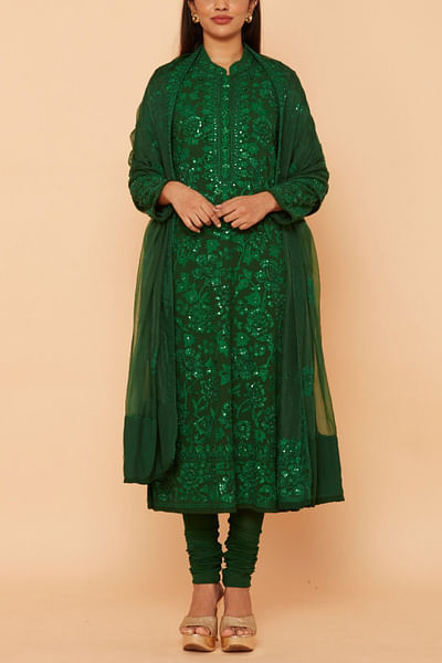 Green floral embroidery kurta set