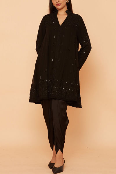Black floral embroidered short kurta set