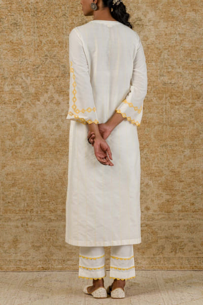 Devnaagri Ivory pintuck kurta set DEVMAYA679