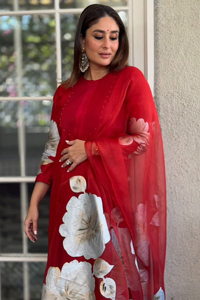 Red floral hand painted kurta set