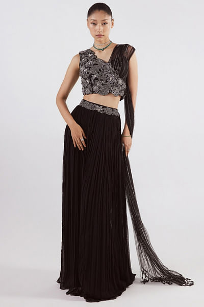 Black pleated drape skirt sari set