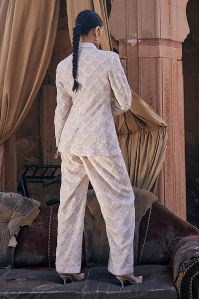 Dhaaga and Co. White chikankari blazer set DHAAJUN26D147514