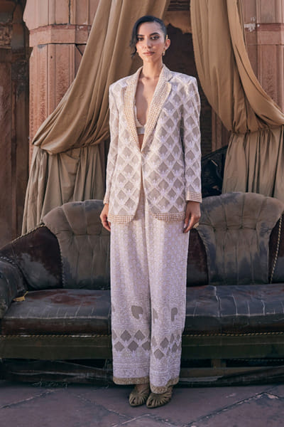 Dhaaga and Co. Ivory chikankari blazer set DHAAJUN26D147515