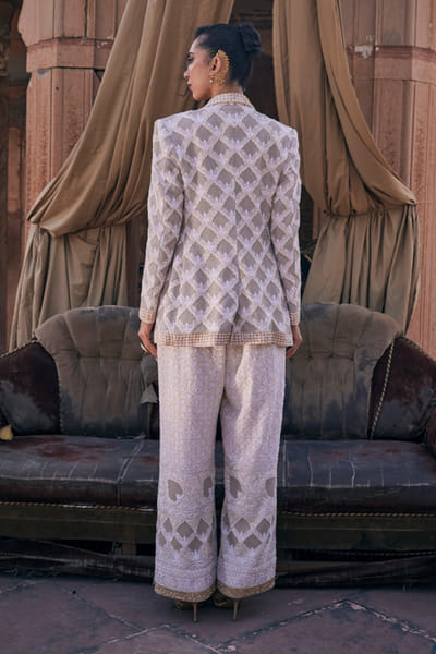 Dhaaga and Co. Ivory chikankari blazer set DHAAJUN26D147515