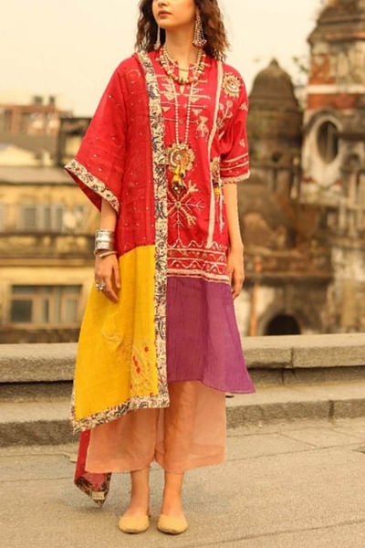 Multicolour embroidered kurta set