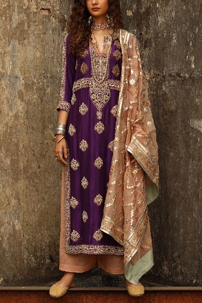 Purple embellished kurta set