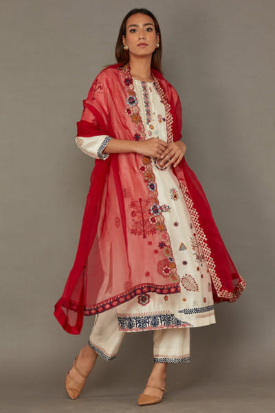 White hand embroidered kurta set