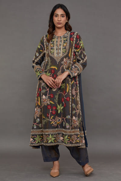 Multicolour embroidered kurta set