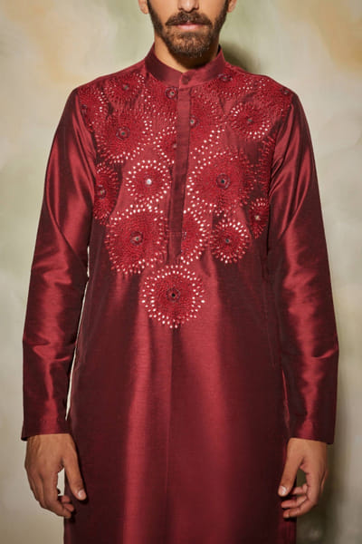 DiyaRajvvir Maroon embroidered kurta set DIYAKMEN2207
