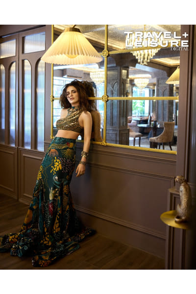 DiyaRajvvir Dark green printed and embellished skirt set DIYMAR26D240016