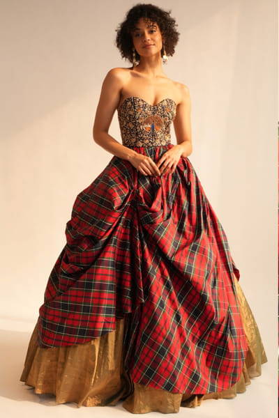 Duchess Kumari Multicolour hand embroidered plaid gown DUCHAUG26D152442