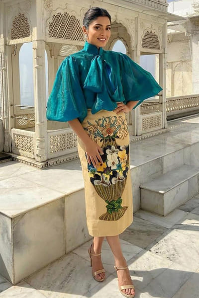 Duchess Kumari Teal blue-beige hand embroidered skirt set DUCHAUG26D152446