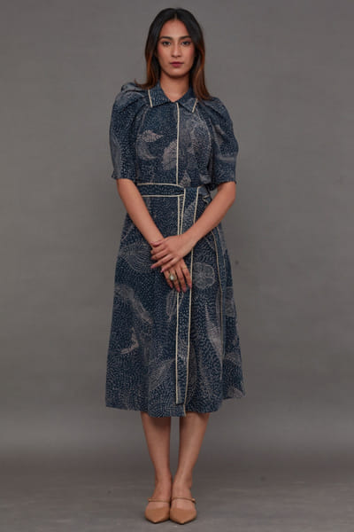 Indigo crepe dress and belt