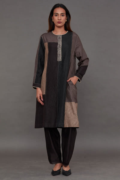 Divyam Mehta Chocolate silk kurta set DIVDEC25D134977