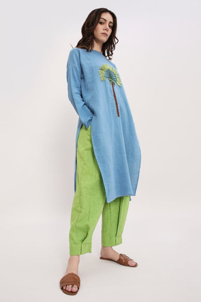 Green pleated pants