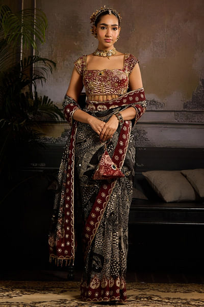 Black abstract print pre-stitched sari set