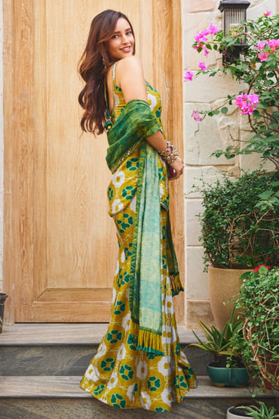 Drishti & Zahabia Green print embroidered tunic set DRISMAY26D144738