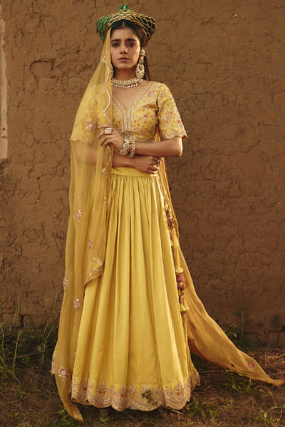 Rashika Mittal Yellow floral embroidered lehenga set RASHJUN26D146601