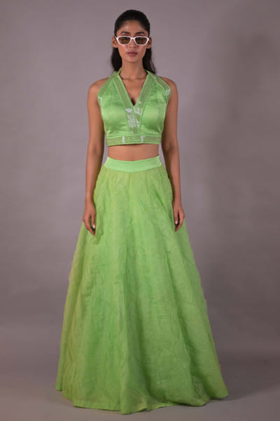 Pop green embroidered pleated skirt set