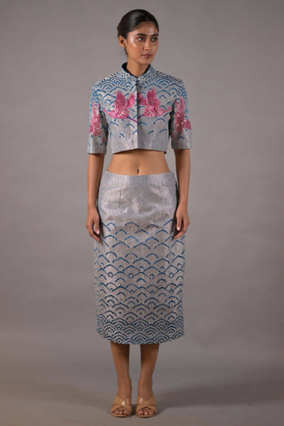 Blue embroidered pencil skirt set