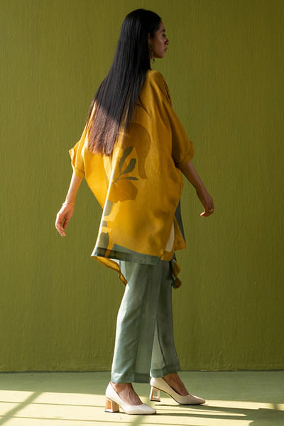hover-img
