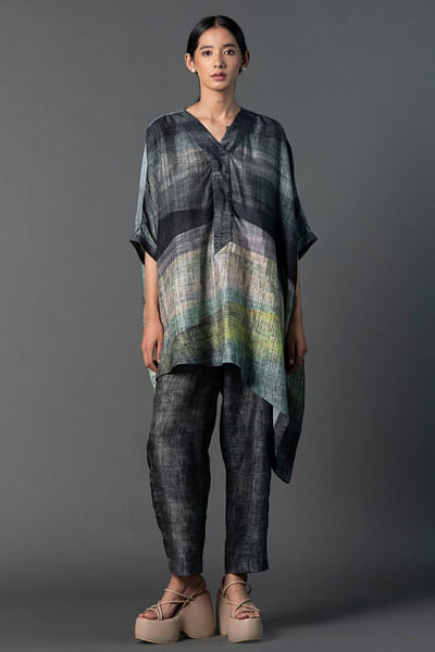 Dark grey print tunic set