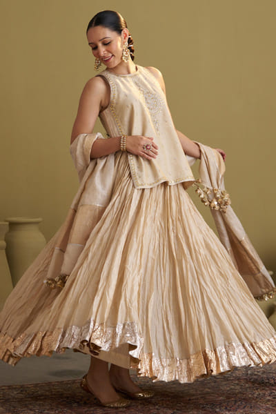 Gold and silver gota jaal dupatta