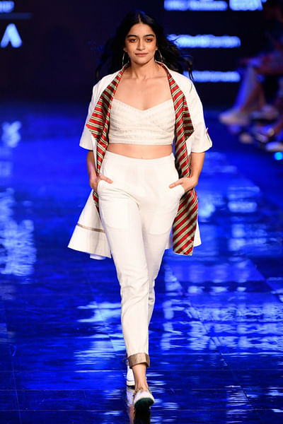 White jacket with pants and textured bralet