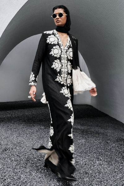 Black thread embroidered kaftan and scarf