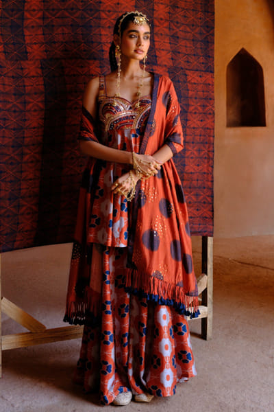 Drishti & Zahabia Rust print embroidered tunic set DRISMAY26D144741