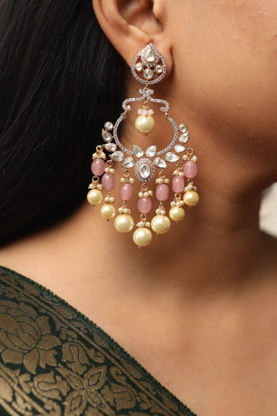 Gold and pink kundan chandalis