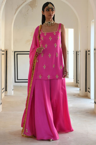 Pink floral embroidered kurta set