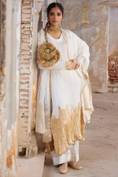 Ivory textured kurta set