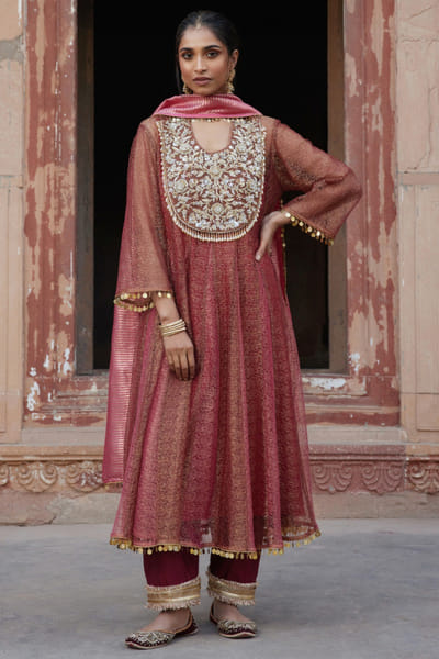 Fuchsia metallic mesh kurta set