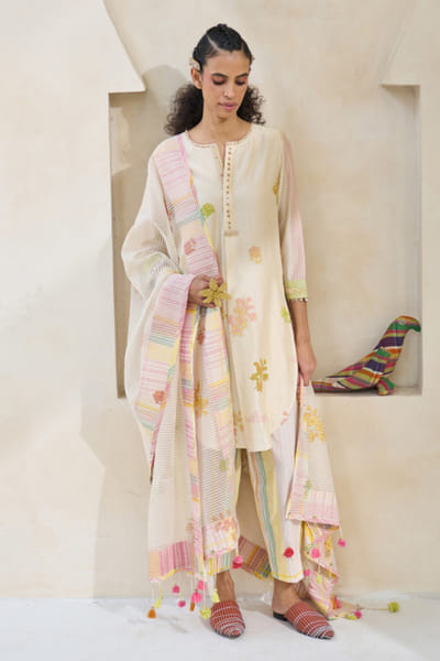 White striped silk cotton dupatta