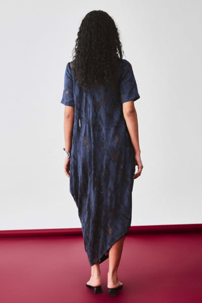 EchoStudio Navy blue textured drape dress ECHOMAY26D145350
