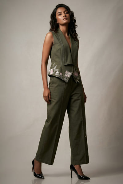 Eshaani Jayaswal Olive floral applique waistcoat-pant set ESHAMAY26D244012