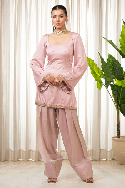 Baby pink embroidered kurta set