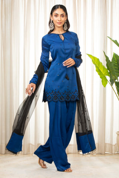 Royal blue resham embroidered kurta set
